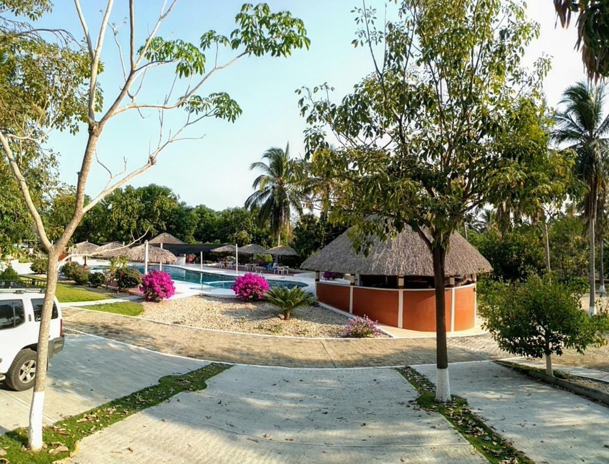 Hotel y Club Campestre Altos Paraiso Puerto Escondido  Exterior foto